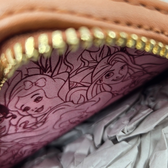 Loungefly Disney Princess Floral Backpack - Picture 7 of 9